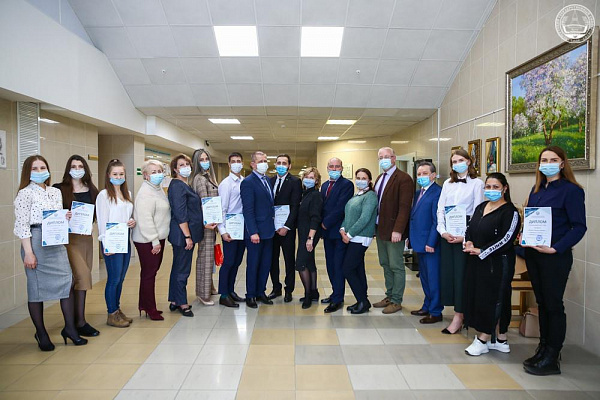 Лучший выпускник СурГУ-2021 хочет стать нейрохирургом. От Сургутской травмбольницы он получил направление в клинику Бурденко