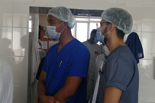 Студенты-медики из Египта проходят клиническую практику в Сургутской травматологической больнице