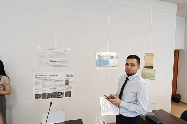 Врачи Сургутской травмбольницы обеспечили научное сопровождение участникам региональной студенческой конференции "Наука 60-й параллели"