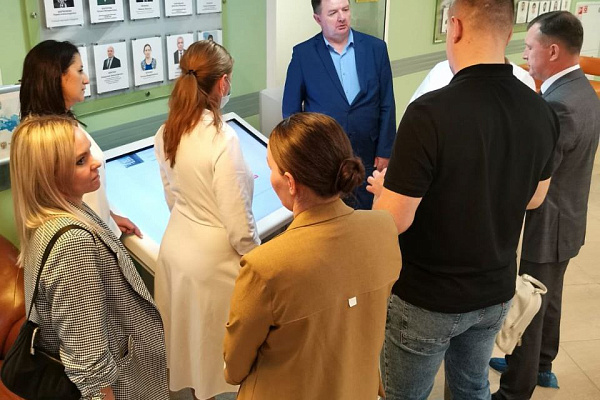 Специалисты Сургутской травмбольницы приняли участие в XXI Международном конгрессе «Реабилитация и санаторно-курортное лечение»