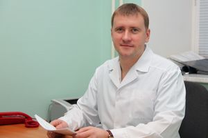 В Югре провели уникальную операцию: врачи Травмбольницы Сургута заменили пациенту  пораженный опухолью позвонок