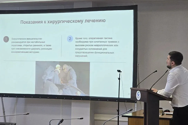 В Сургутской травмбольнице приобщают к научной деятельности молодых специалистов