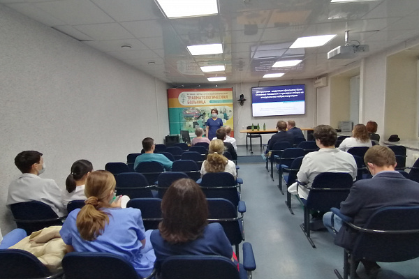 Против болей и двигательных расстройств. Возможностям функциональной нейрохирургии посвятили семинар в Сургутской травмбольнице 