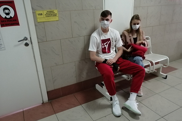 Цена победы. Олимпийскому чемпиону Максиму Храмцову по возвращении из Токио потребовалось обследование в Сургутской травмбольнице