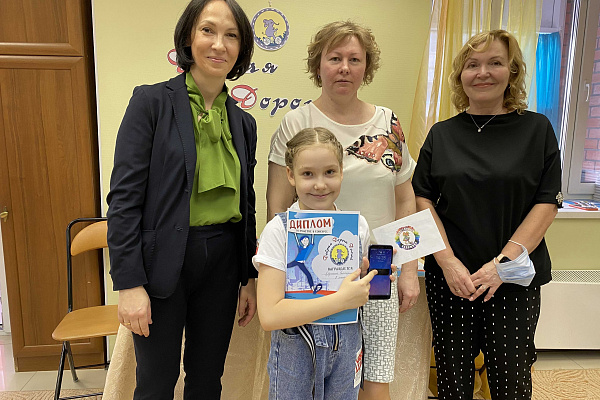 Безопасно и красочно! В Сургуте подвели итоги творческого конкурса «Добрая дорога домой»